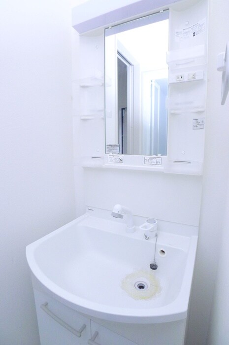 物件内観写真12　(洗面)