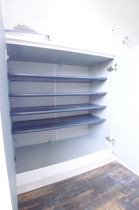 物件内観写真15　(靴箱)