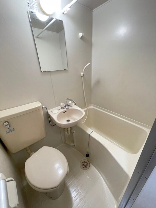 物件内観写真11　(トイレ)