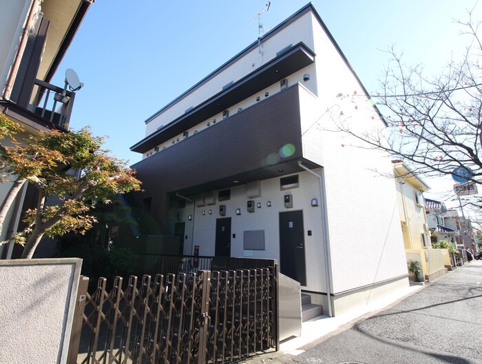 物件外観写真1　(外観写真)