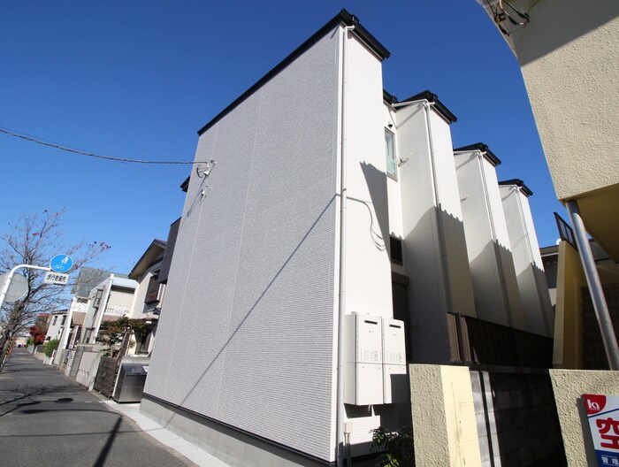 物件外観写真2　(外観写真)