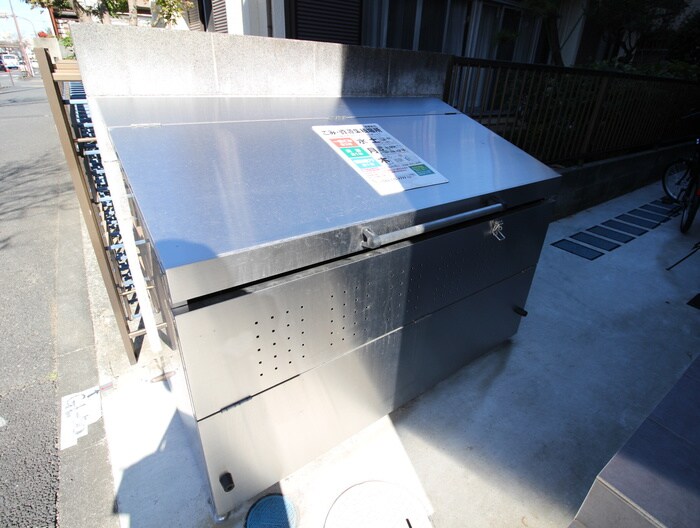 物件外観写真6　(建物設備)