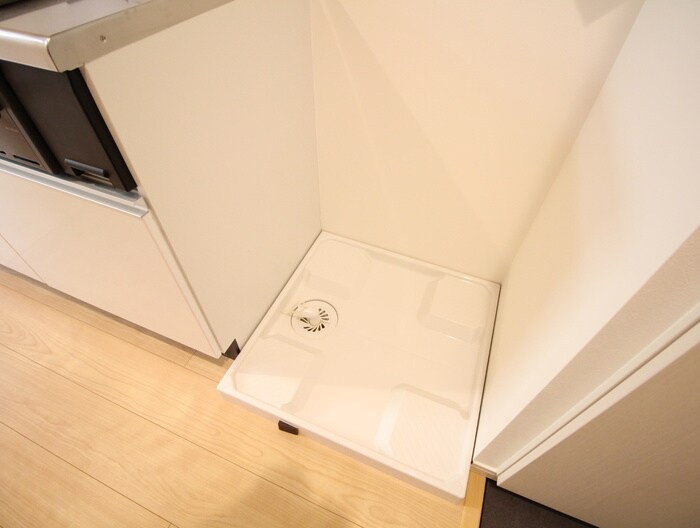 物件内観写真14　(洗濯機置場)