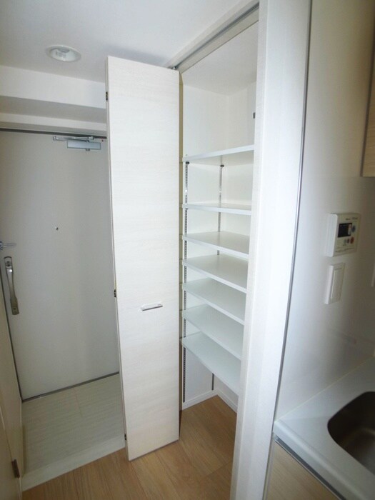 物件内観写真16　(靴箱)