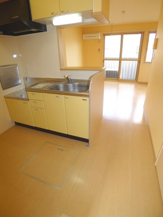 物件内観写真10　(内観写真)