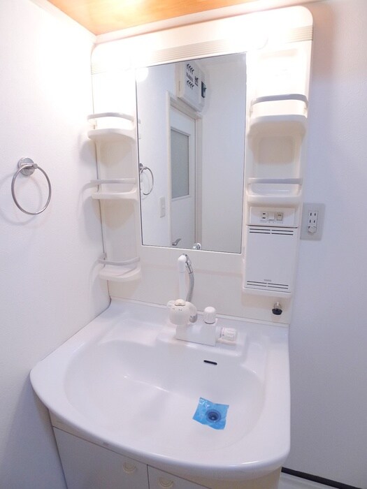 物件内観写真10　(洗面)