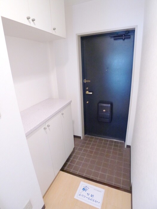 物件内観写真17　(靴箱)