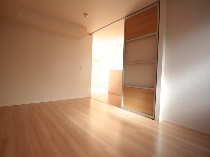 物件内観写真11　(居室)