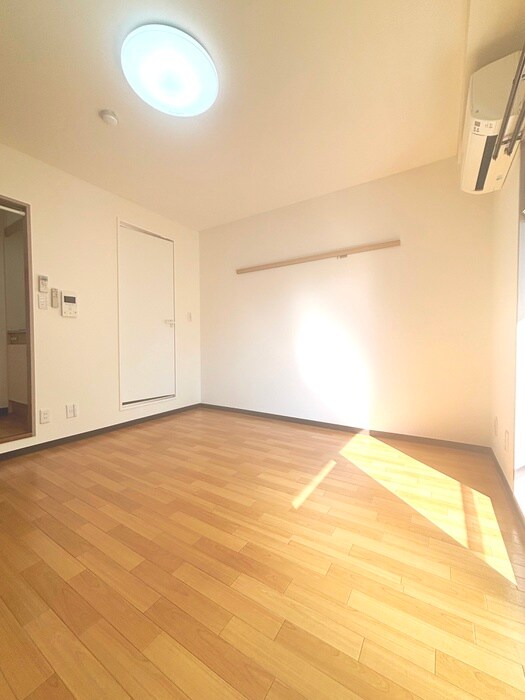 物件内観写真21　(居室)