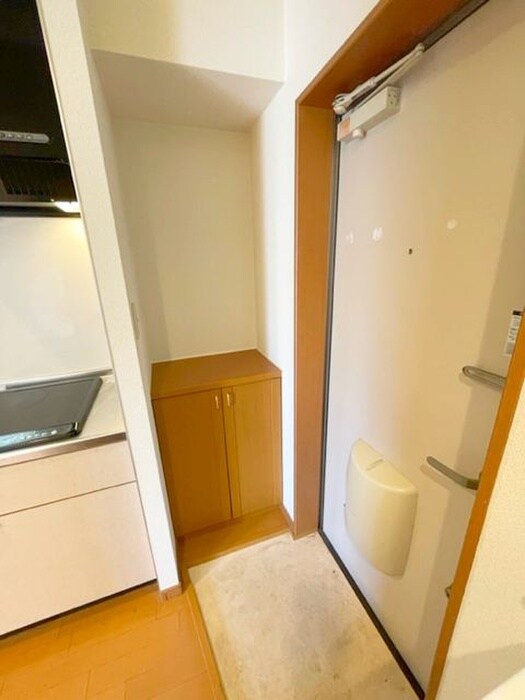 物件内観写真16　(靴箱)