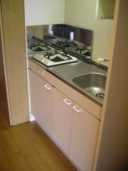 物件内観写真8　(キッチン)