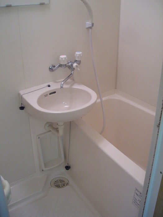 物件内観写真9　(バス／シャワールーム等)