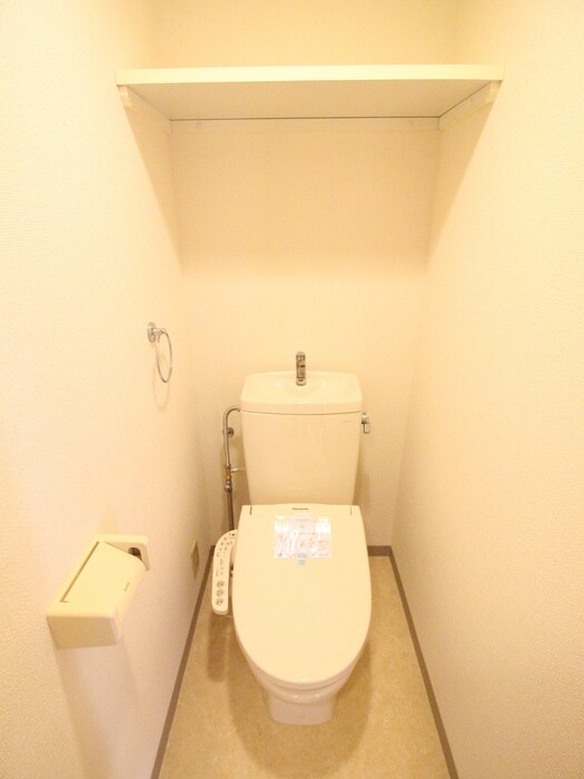 物件内観写真14　(トイレ)