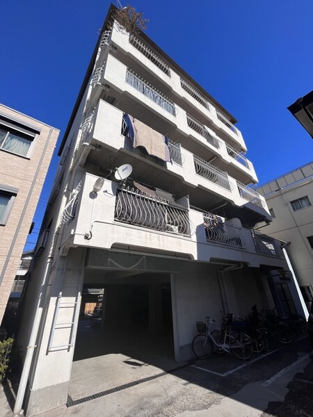 櫻井マンション外観写真