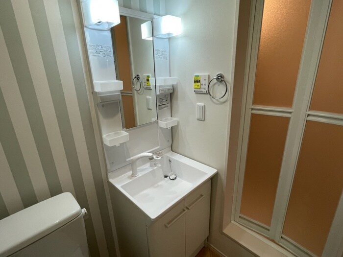 物件内観写真14　(洗面)