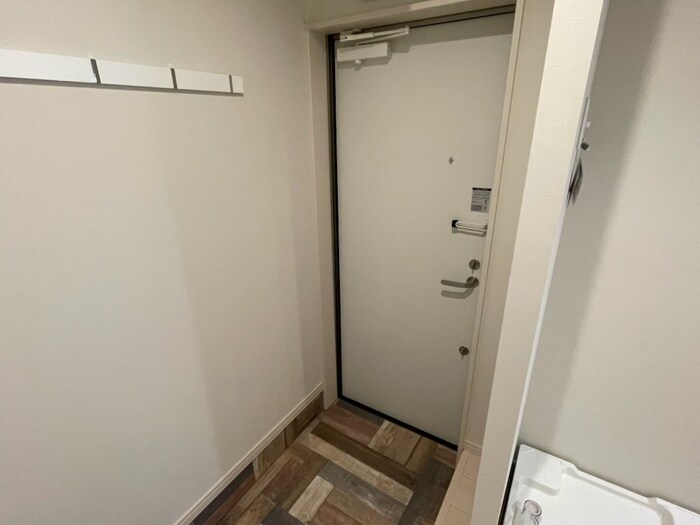 物件内観写真19　(玄関)
