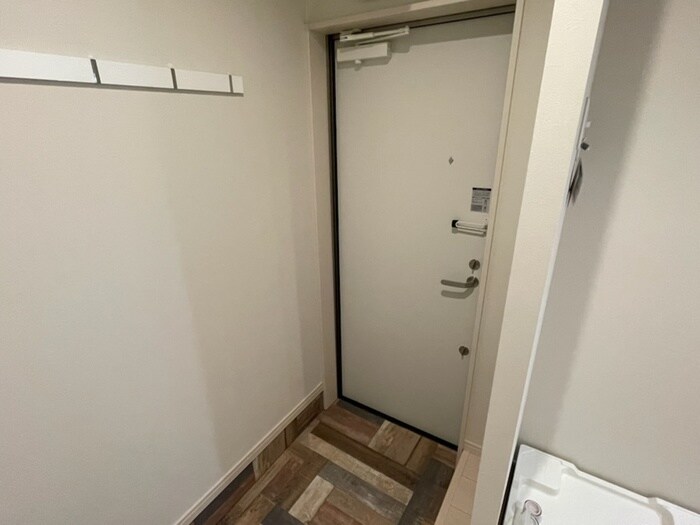 物件内観写真19　(玄関)