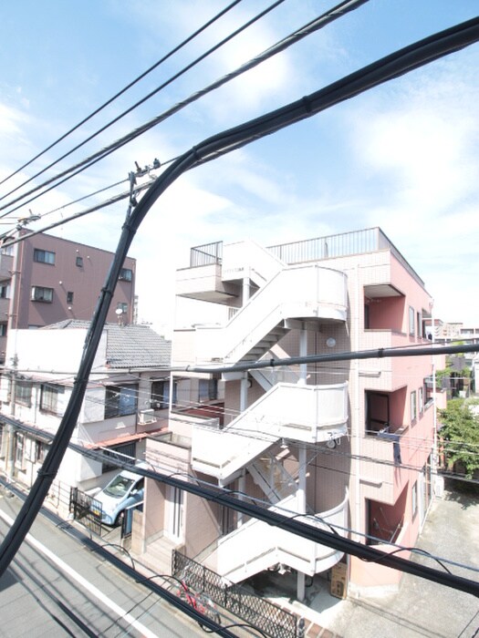 物件内観写真18　(室内からの展望)