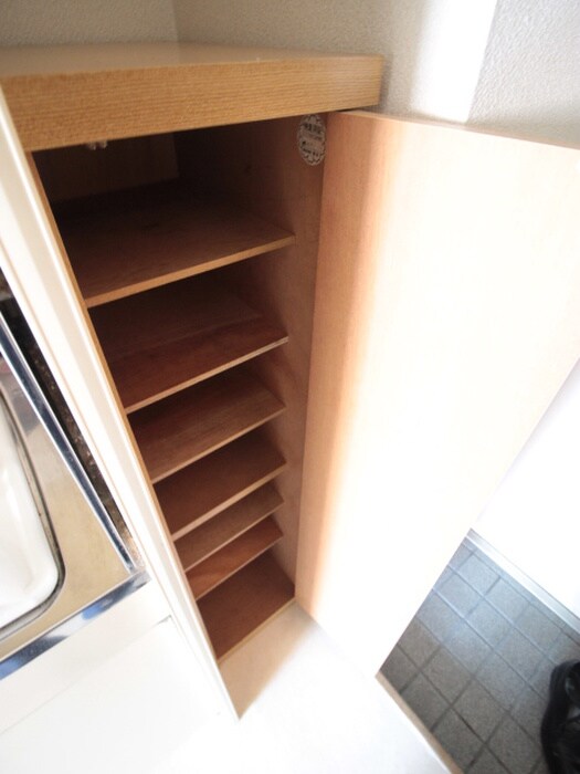 物件内観写真19　(靴箱)