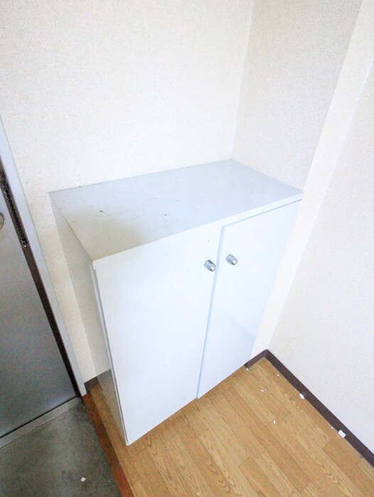 物件内観写真9　(靴箱)