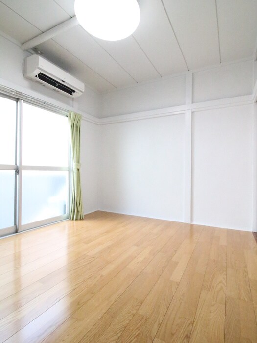 物件内観写真15　(居室)