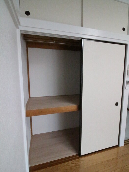物件内観写真17　(収納)