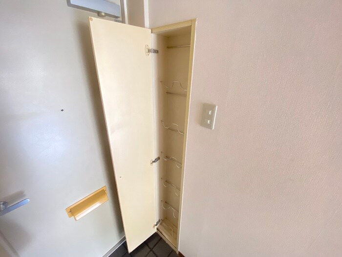 物件内観写真18　(靴箱)