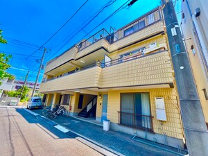 パールハイム　ハナダ外観写真