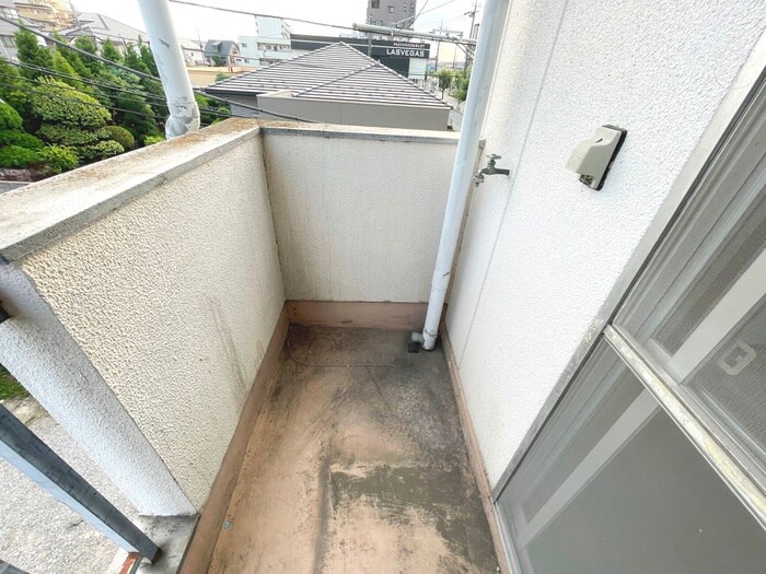 物件内観写真15　(洗濯機置場)