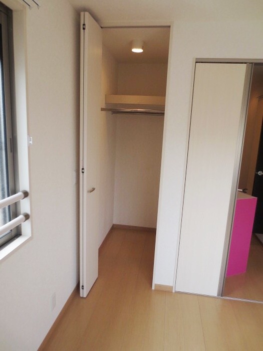 物件内観写真9　(収納)