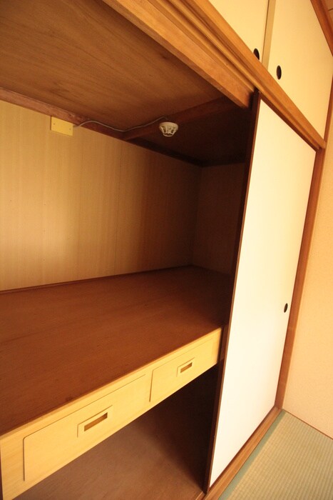 物件内観写真13　(収納)