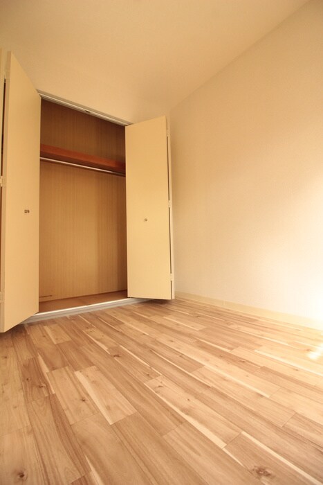 物件内観写真17　(居室)