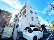 アルファ弘明寺の外観写真