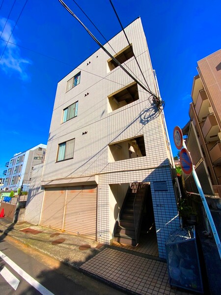 アルファ弘明寺外観写真