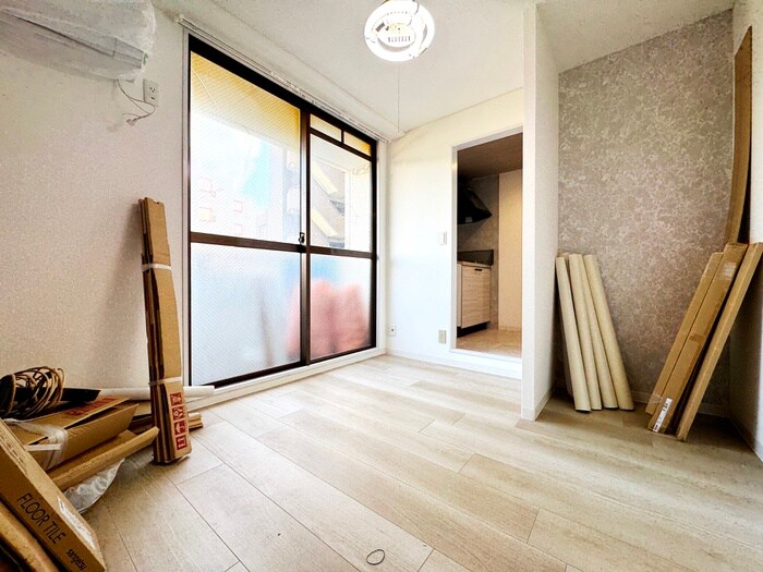 物件内観写真8　(居室)