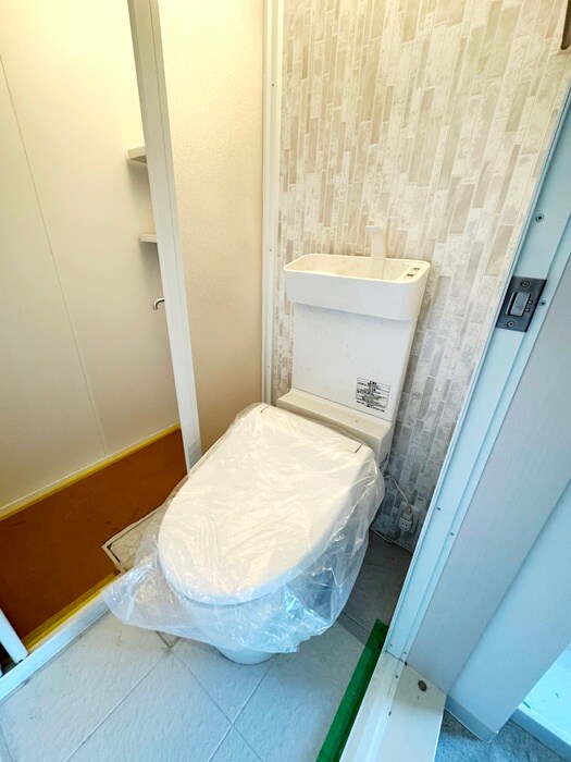 物件内観写真12　(トイレ)