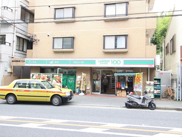 ローソンストア100六ッ川