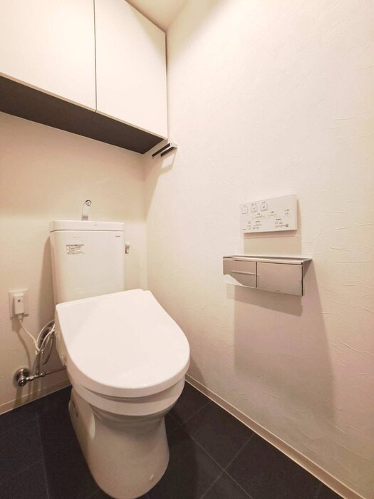 物件内観写真11　(トイレ)