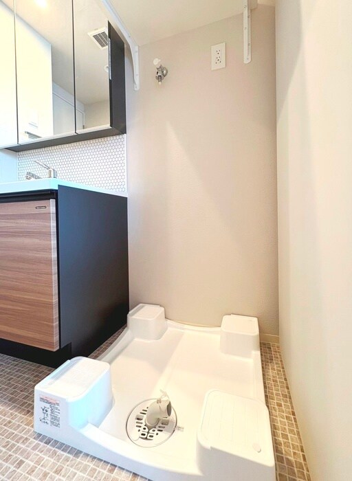 物件内観写真22　(洗濯機置場)