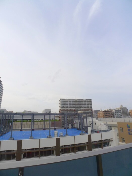 物件内観写真20　(室内からの展望)