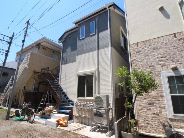 物件外観写真1　(外観写真)