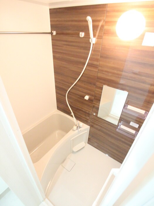 物件内観写真13　(バス／シャワールーム等)