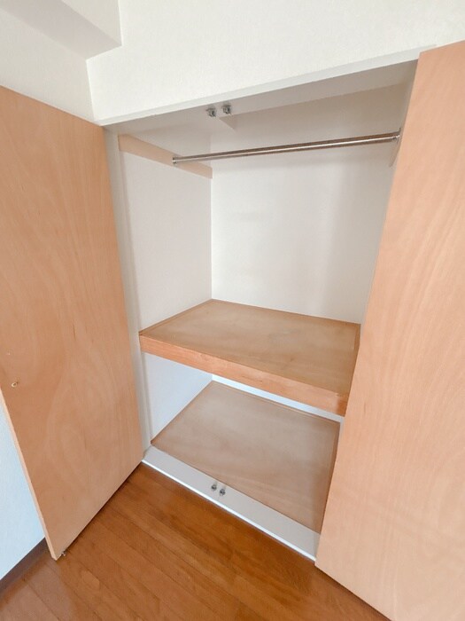 物件内観写真10　(収納)