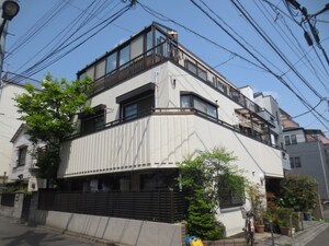 ﾌｧﾐｰﾙｱｲ外観写真
