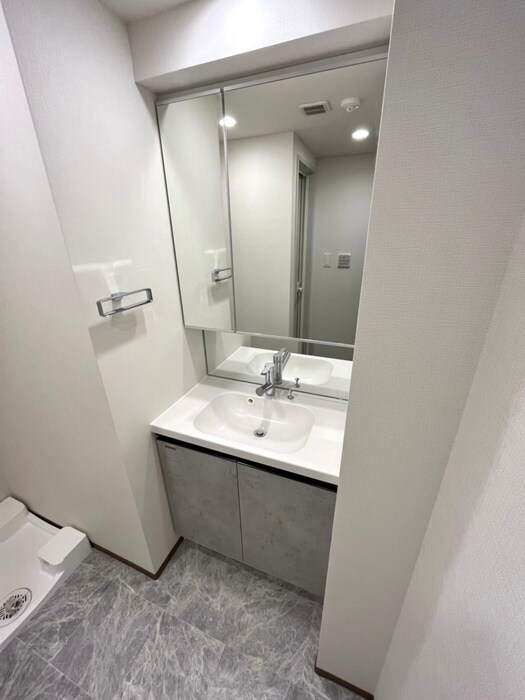 物件内観写真10　(収納)