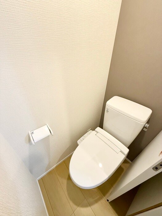 物件内観写真11　(トイレ)