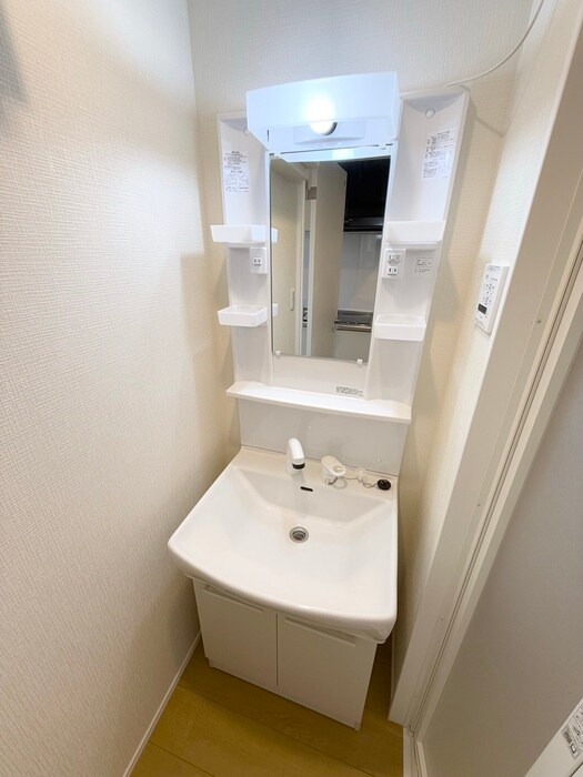 物件内観写真12　(洗面)