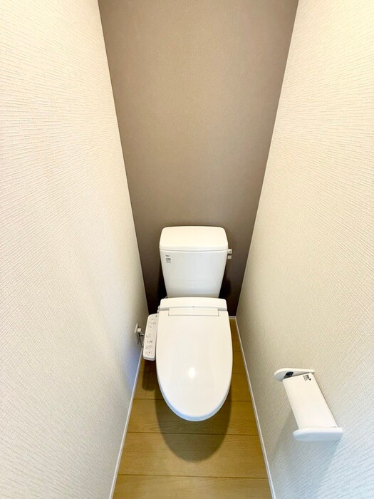 物件内観写真12　(トイレ)