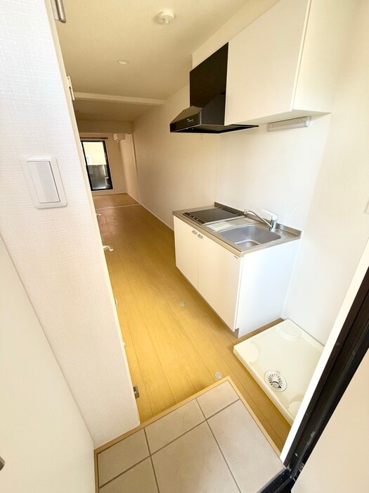 物件内観写真18　(廊下)