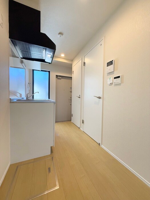 物件内観写真19　(廊下)